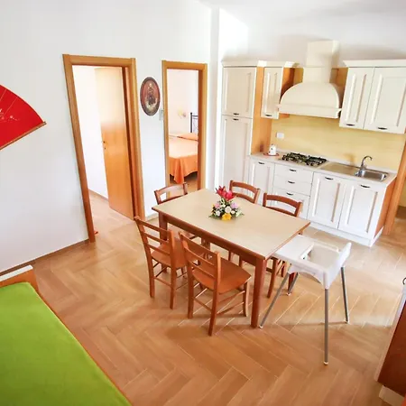 펜션 Charming House In With Shared Pool And Terrace *