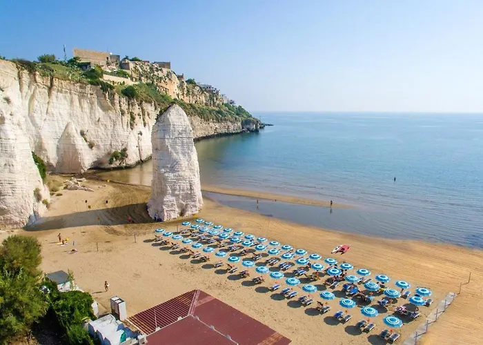 Tatil Evi Charming House In With Shared Pool And Terrace Vieste